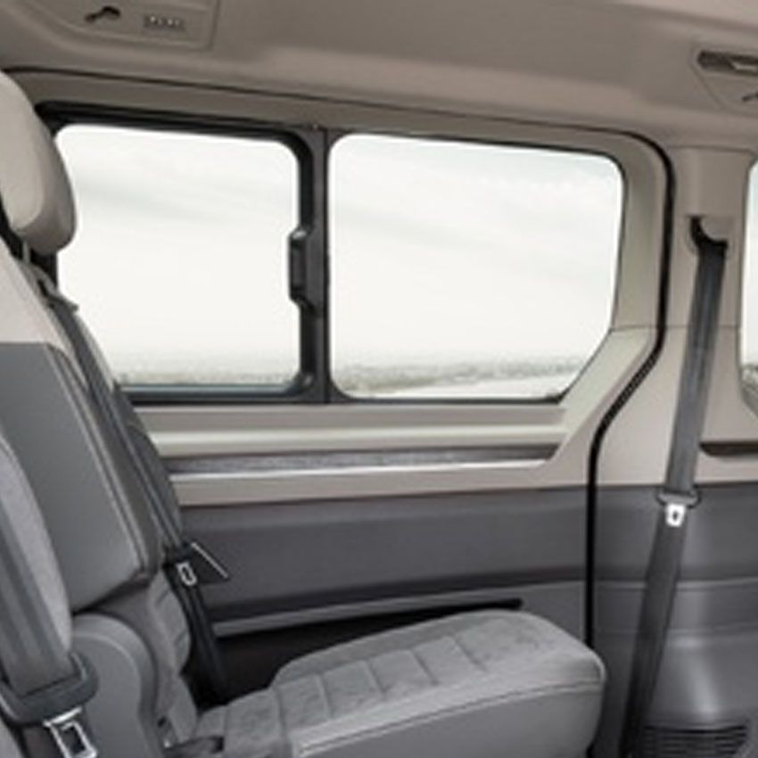 VW T7 2ª fila correderas